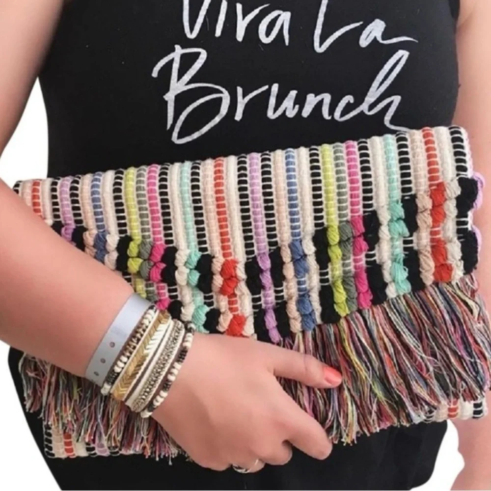 🧸 Stella & Dot | NWOT • RARE Taj Rainbow Macrame Clutch